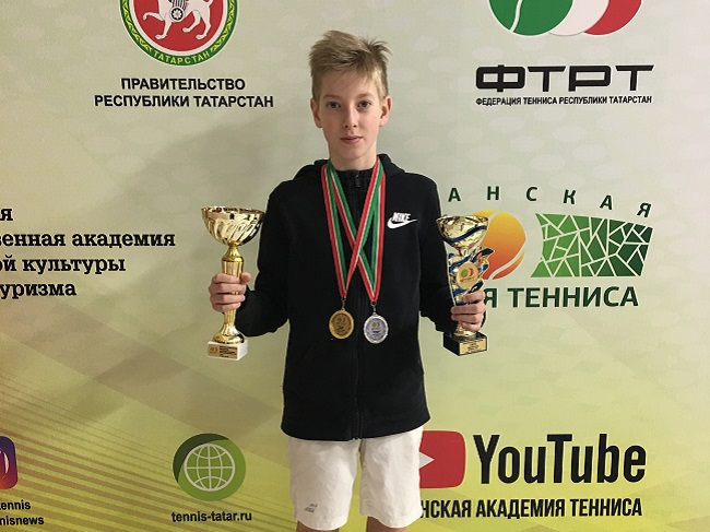 Две медали Кустова в Казани